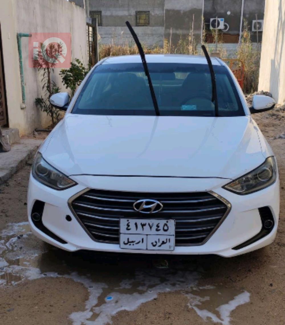 هیوندای ئەلەنترا